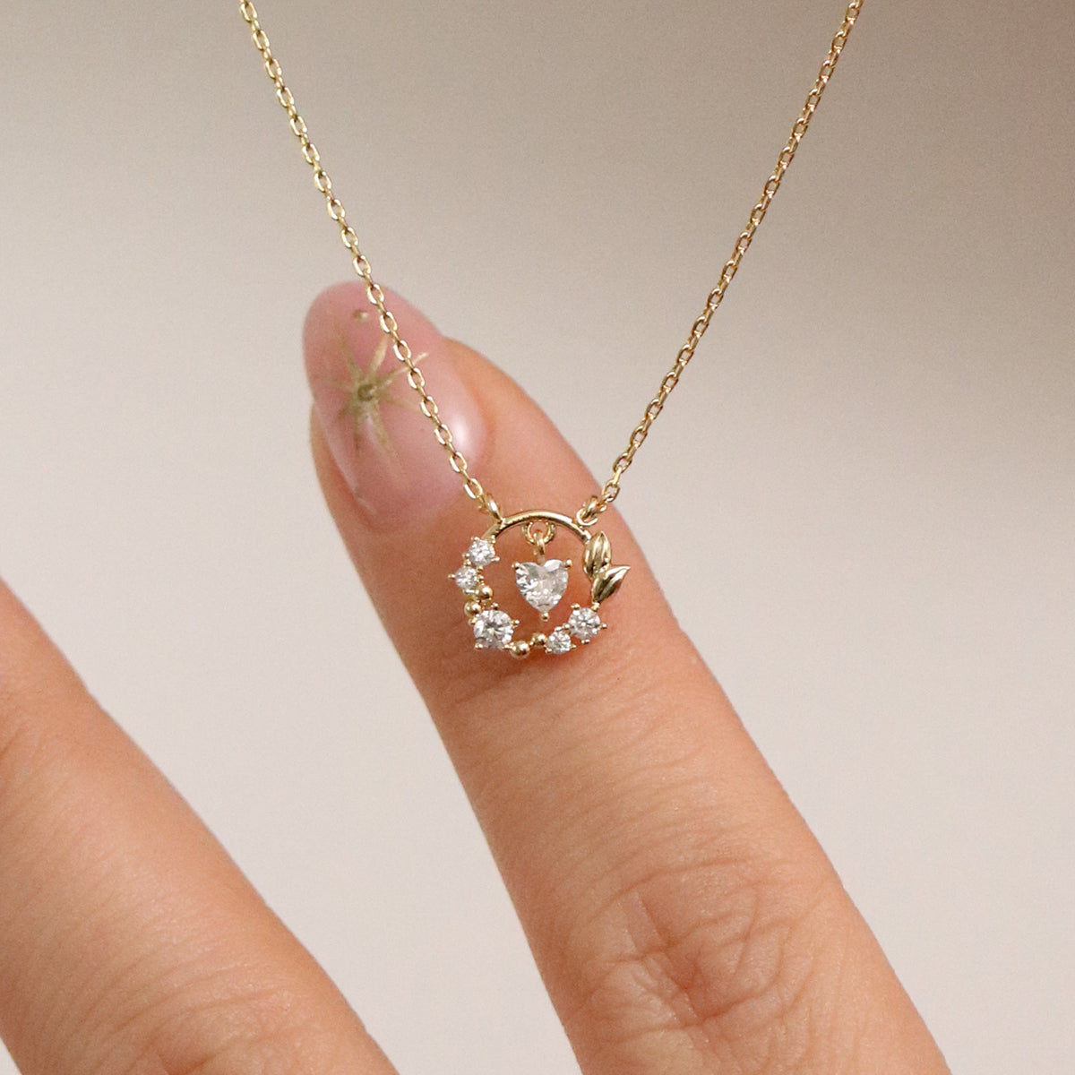Cubic heart leaf necklace-1